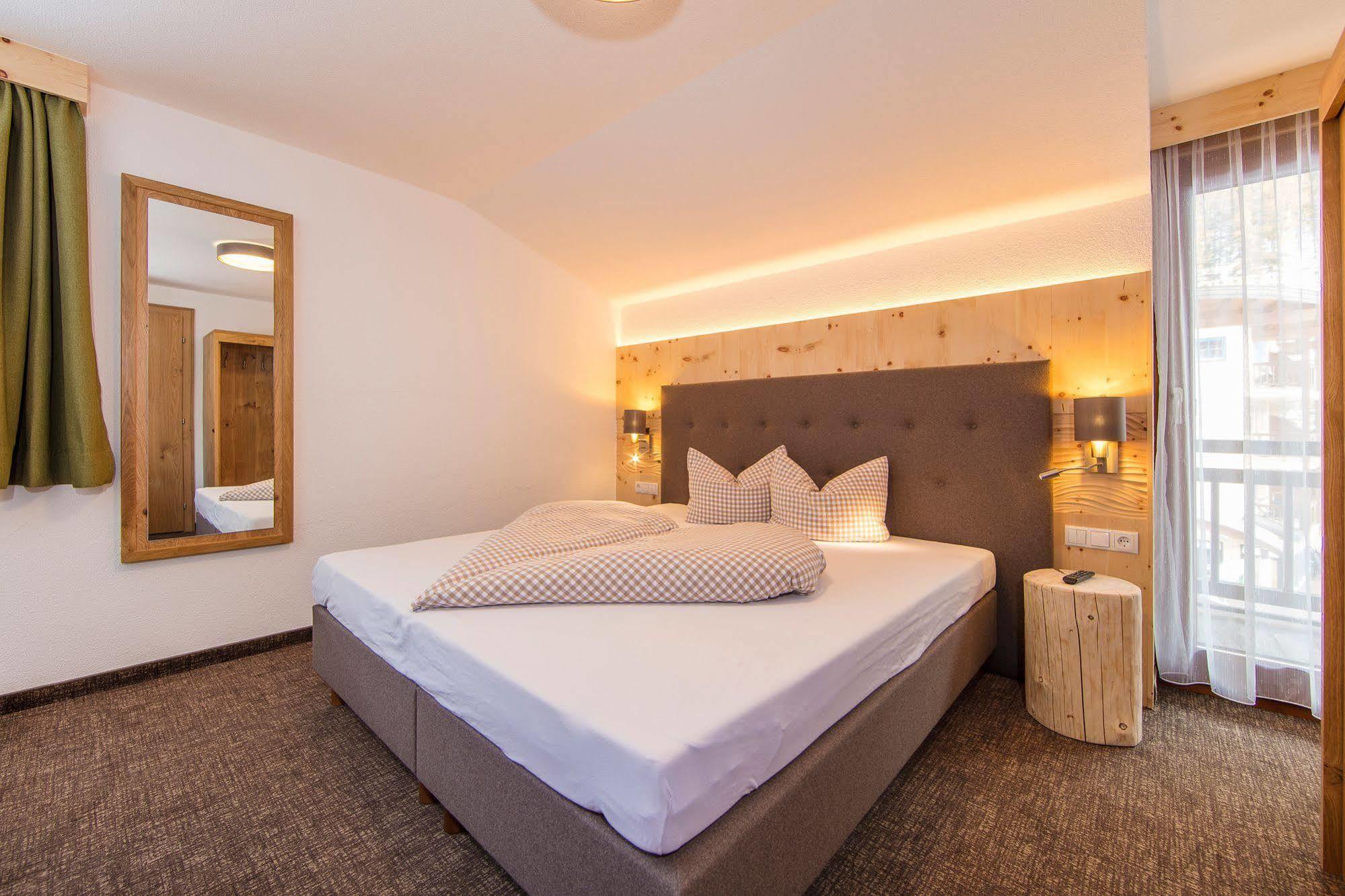 Vizensn Living Hotell Sölden Eksteriør bilde
